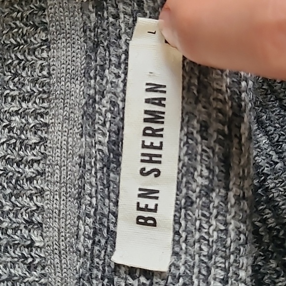 Ben Sherman Gray Crewneck Sweater 100% Wool Size Large - Picture 2 of 6